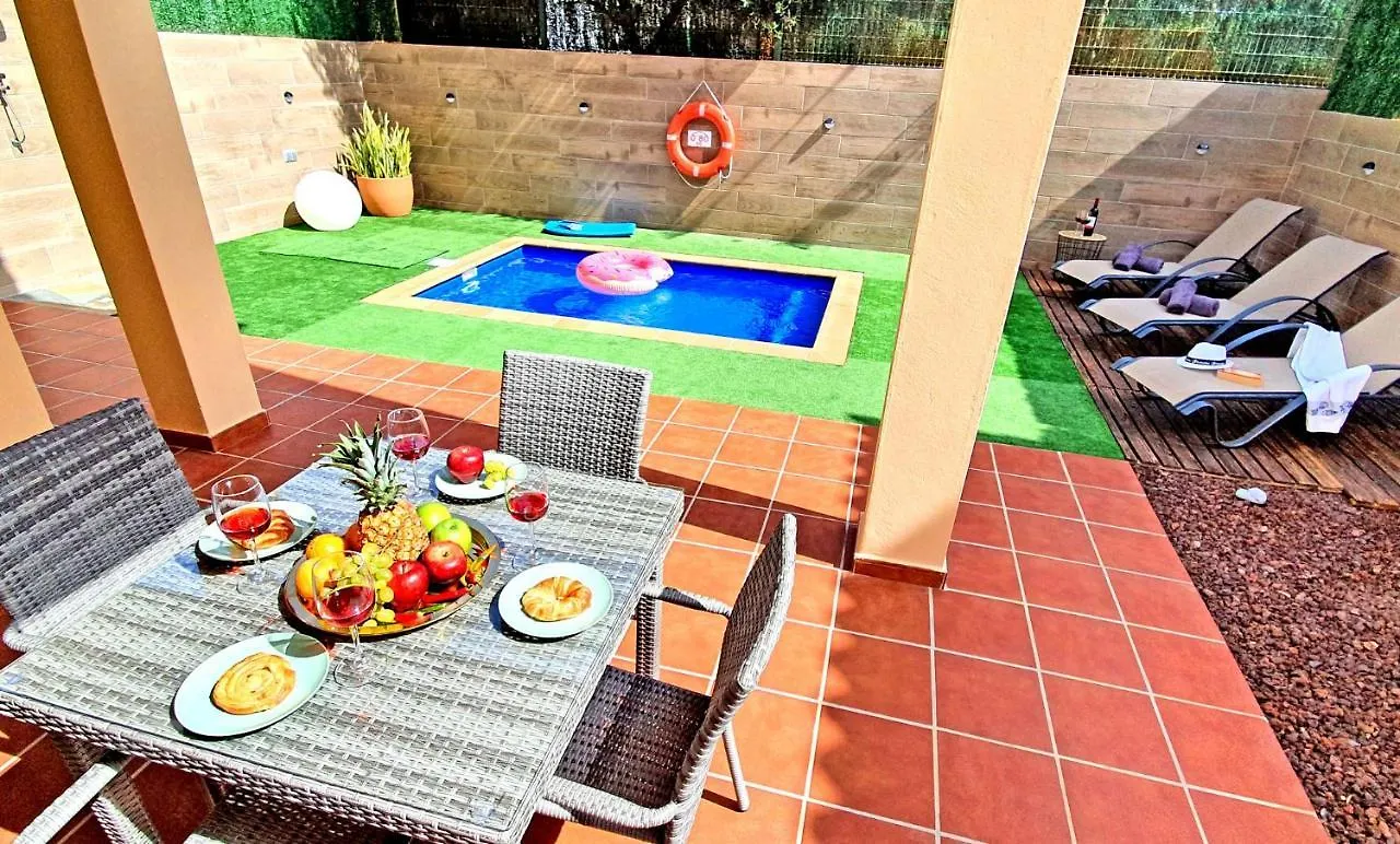 Ferienhaus Casa Taramar - Tarajalejo - Max 8 Personen - Pool - Meerblick - Strandnah Villa