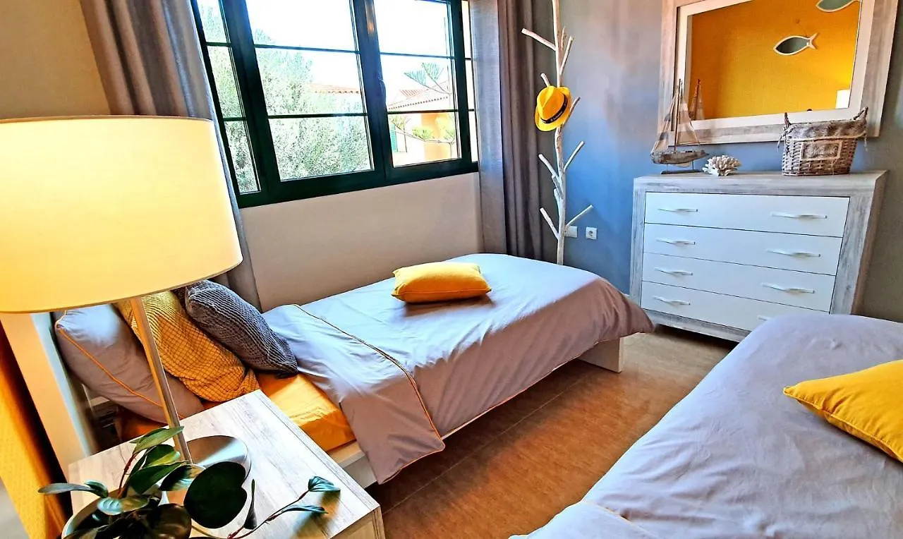 Ferienhaus Casa Taramar - Tarajalejo - Max 8 Personen - Pool - Meerblick - Strandnah Villa 0*,