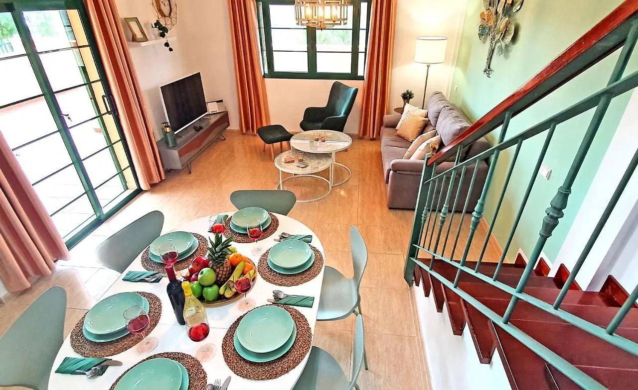 Ferienhaus Casa Taramar - Tarajalejo - Max 8 Personen - Pool - Meerblick - Strandnah Villa Сasa de vacaciones